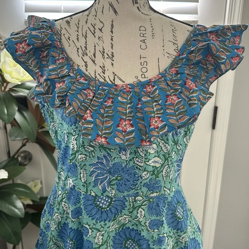 ๐บNWT Cella & Flo Floral Fashion Dress โ Size 4 - Picture 4 of 16